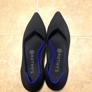 Rothy’s black pointed ballet flat “the point”